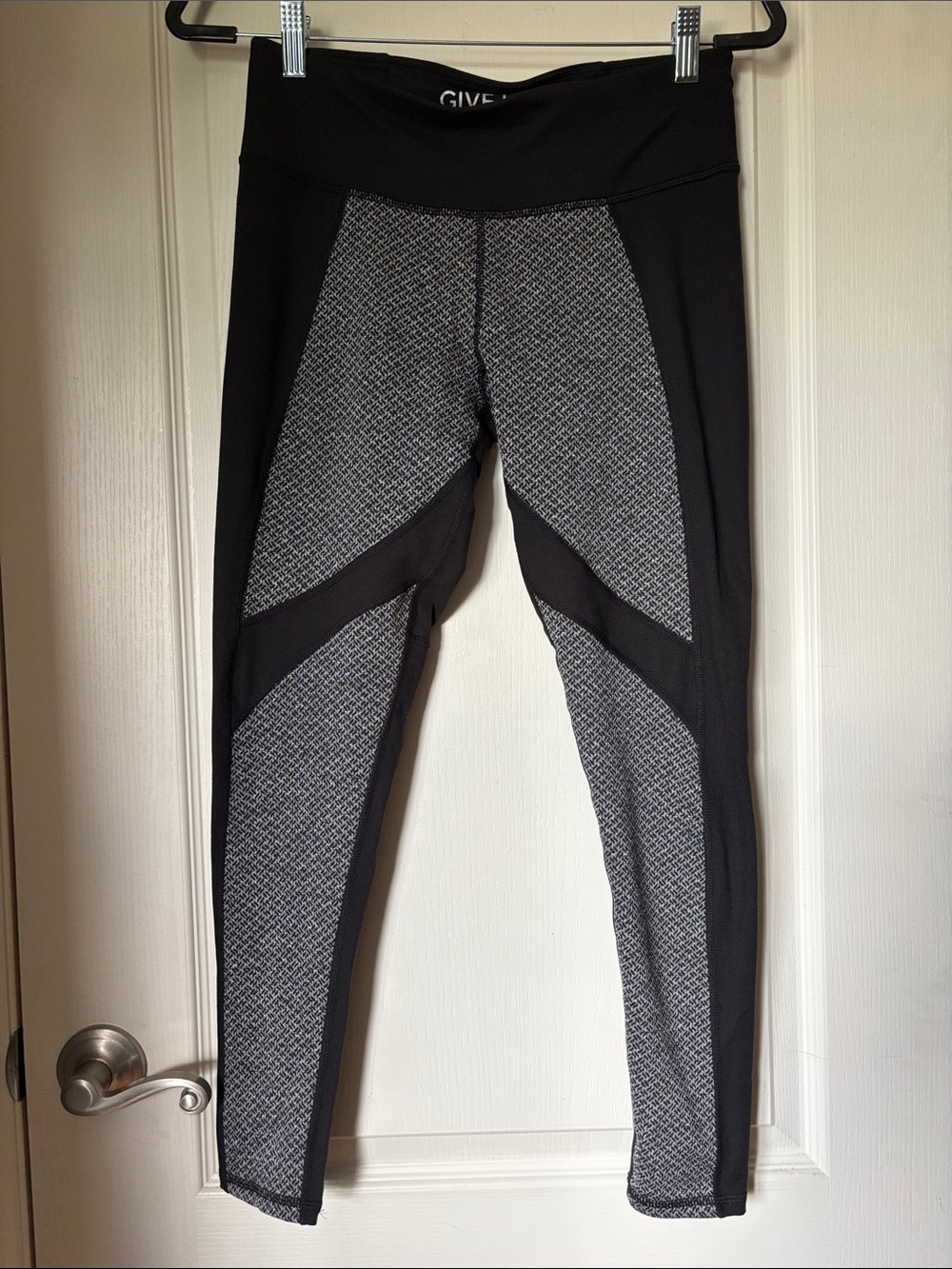 Betsey Johnson Performance Black Gray Mesh Colorblock Leggings Medium